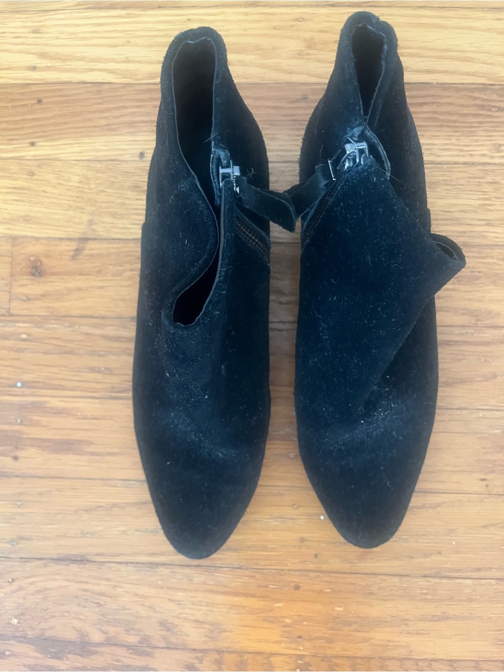 Banana Republic Black Women's Suede Ankle Booties, Size 7